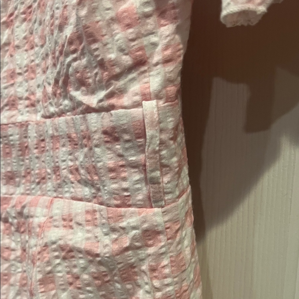 Adorable Charlie Holiday brand pink and white Gingham Romper - Picture 9 of 9